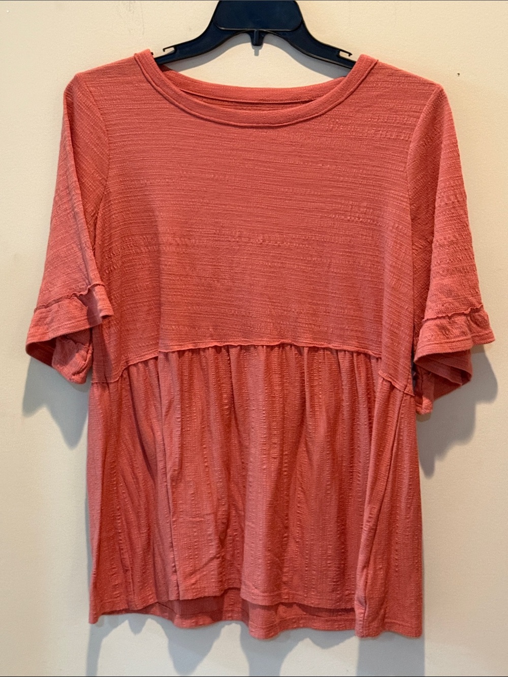 Wonderly Coral Ruffle-Peep Sleeve Peplum Tunic